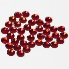 Strasszkõ SS10 Light Siam 40db