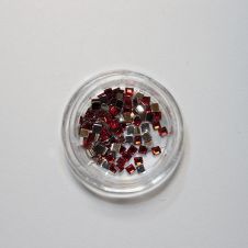 Strasszkõ Négyzet PIROS